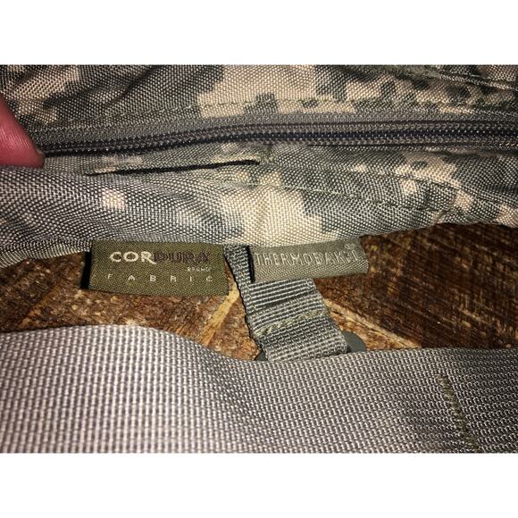 Camelbak Thermobak 3.0 L Hydration Backpack ACU Survival Tactical Bag Hiking - Picture 8 of 8